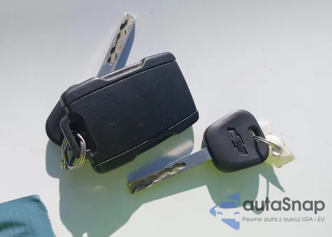 2018 Chevrolet Silverado 1500 2Lt from USA, damaged, VIN 3GCUKREC6JG115749